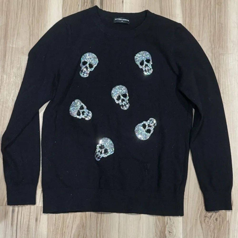 Victoria Harbour Black Sequin Skull Sweater Women’s Medium